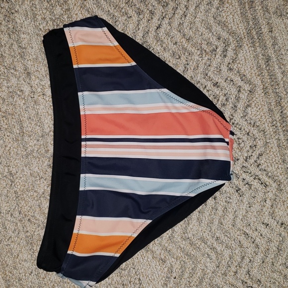 Womens swimming suit - Picture 4 of 5